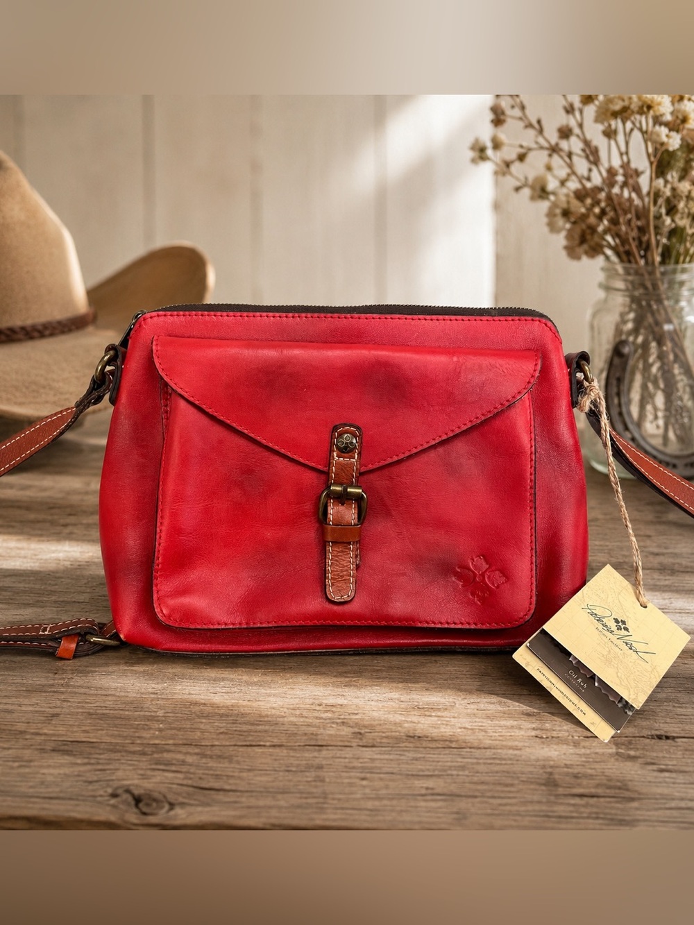 Patricia Nash NWT Avellino Oil Rubbed Leather Crossbody Purse Poppy Red